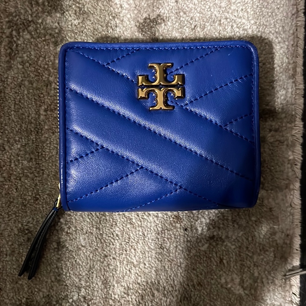 Tory Burch wallet